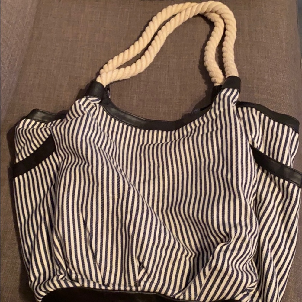 Navy striped tote bag